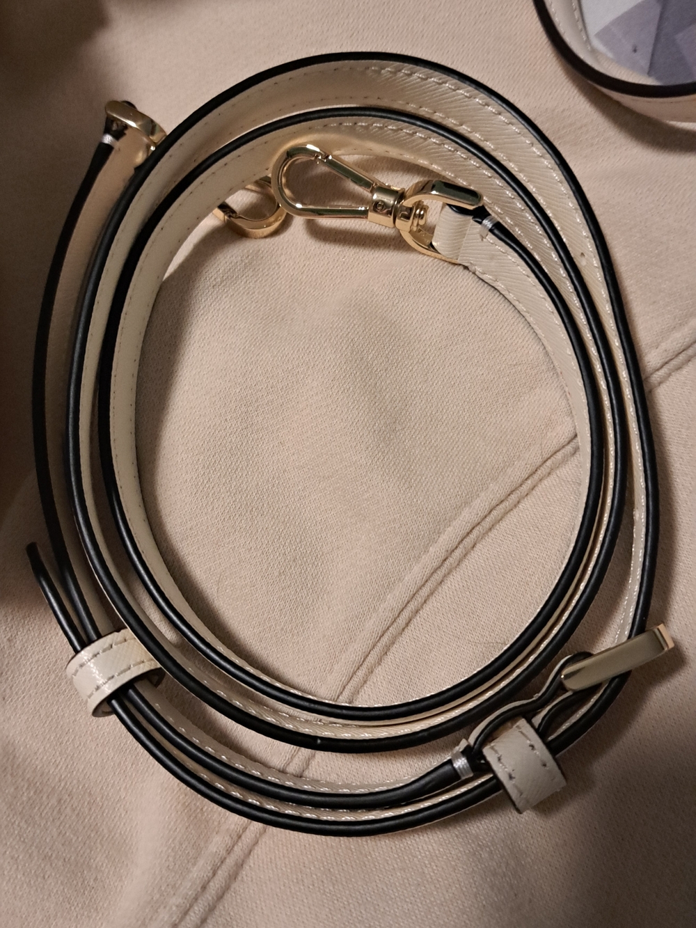 kate spade New York Ivory Heart Accent Top-Handle Bag - Picture 4 of 5